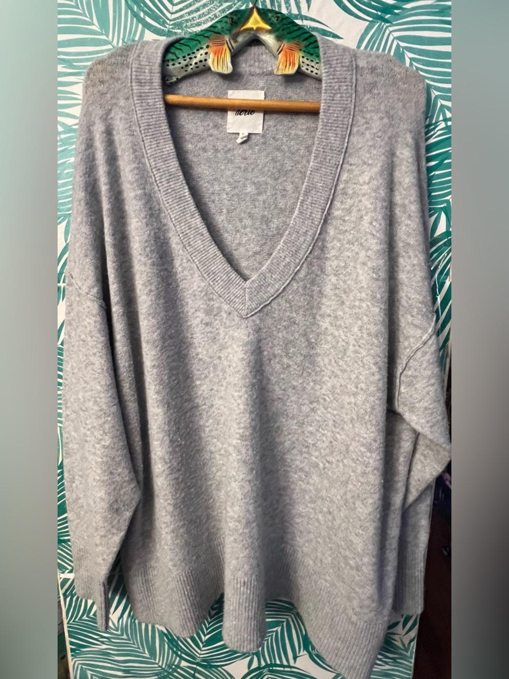 Aerie Light Cozy Heathered Gray V-Neck Oversized Knit Sweater Sz XL